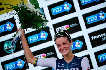 La ciclista brit芍nica tambi谷n se postula como una de las favoritas para hacerse con la victoria. Debut車 en 2009 y su palmar谷s la convierten en una de las mejores ciclistas de todos los tiempos. Fue Campeona del Mundo en ruta en 2015 y medalla de plata en los Juegos Ol赤mpicos de 2012. En las pruebas del Campeonato Mundial de ciclismo en pista en 2009 y 2010 gan車 5 medallas, un oro por equipos, tres platas y un bronce. Adem芍s, en 2020 fue ganadora del World Tour y en 2021 fue campeona de la primera edici車n de la Par赤s-Roubaix.