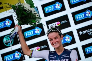 La ciclista británica también se postula como una de las favoritas para hacerse con la victoria. Debutó en 2009 y su palmarés la convierten en una de las mejores ciclistas de todos los tiempos. Fue Campeona del Mundo en ruta en 2015 y medalla de plata en los Juegos Olímpicos de 2012. En las pruebas del Campeonato Mundial de ciclismo en pista en 2009 y 2010 ganó 5 medallas, un oro por equipos, tres platas y un bronce.  Además, en 2020 fue ganadora del World Tour y en 2021 fue campeona de la primera edición de la París-Roubaix.