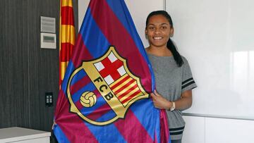 La francesa Perle Morroni llega al Barça cedida por el PSG.