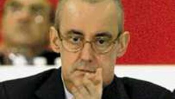 <B>SINCERO.</B> Javier Uria analizó con todo detalle la situación que atraviesa el equipo.