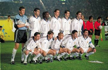 En la final de la Copa Intercontinental de 1998, el Real Madrid se enfrenta al Vasco de Gama. El partido terminó con un 2-1 en el marcador, ya en un sólo enfrentamiento en el Estadio Olímpico Nacional de Tokio.