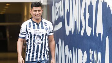 El nuevo jugador albiazul usará al dorsal 17, el número que por años usó el mediocampista Jesús Zavala.