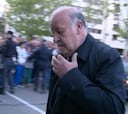 Del Bosque aclamado por madridistas y atléticos