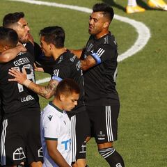 La U honra a Campos con una goleada ante Wanderers