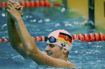 Y si hubo un rey del agua, también hubo una reina. Y ella fue la nadadora alemana Kristin Otto, con seis oros y récord femenino en la natación olímpica.