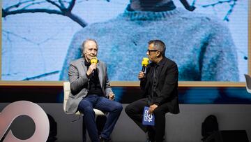 DVD1200 14/02/2024 - Barcelona - Gala de aniversario de los 100 años de Cadena Ser Radio Barcelona. en el MNAC . Andreu Buenafuente y Joan Manuel Serrat.  Foto: MAssimiliano Minocri