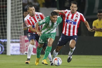 Con gol de tiro libre de Daniel Bocanegra, Nacional superó 1-0 a Junior en el juego de ida de cuartos de final de la Copa Águila. La serie se definirá el 19 de septiembre en el Metropolitano de Barranquilla.