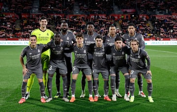 Once inicial del Real Madrid. Thibaut Courtois, Antonio Rdiger, Aurelien Tchouameni, Kylian Mbapp, Jude Bellingham, Lucas Vzquez, Ferland Mendy, Arda Gler, Brahim Daz, Federico Valverde y Luka Modric.