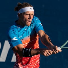 Davidovich vuelve a la épica para ganar Fucsovics