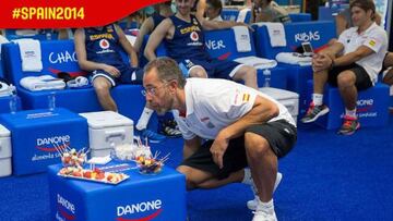 Orenga, de cumpleaños con plantilla y cuerpo técnico