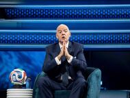 El presidente de la FIFA fue uno de los invitados al American Business Forum, donde llenó de elogios a Donald Trump: “Todos deberíamos apoyar lo que está haciendo”.