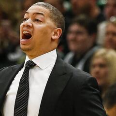 Desastre total en los Lakers: Lue tampoco será el entrenador