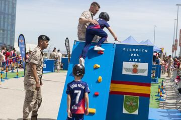 El Atleti celebra el Día del Niño en el Metropolitano