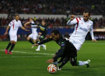 Raffael con Aleix Vidal.
