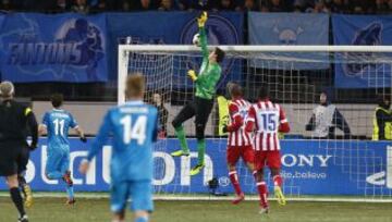 Gol 1-1 Gol de Alderweireld (P.P) Jugada desgraciada del conjunto rojiblanco pues Courtois se durmió ante un inofensivo despeje muy bombeado del central belga y provoca el gol del empate de los rusos. Este tanto le va a dar alas al Zenit