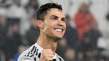 Cristiano Ronaldo ends 2019 on a high at Globe Soccer Awards