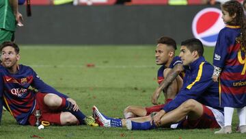 Messi, con Neymar y Suárez.