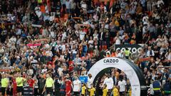 11/03/23 PARTIDO  PRIMERA DIVISION
VALENCIA -  OSASUNA
GAYA
SALUDO INICIAL
ESTADIO MESTALLA
AFICION