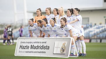 Las jugadoras del Real Madrid posan antes del partido de Liga ante el Granadilla.