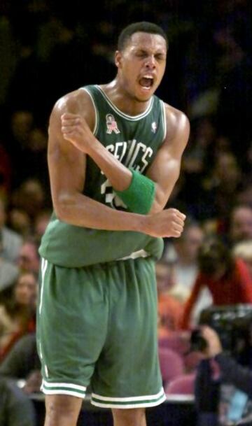En 1998 fue fichado por Boston Celtics. En el equipo Massachusetts estuvo 15 años hasta su marcha a Brooklyn.
