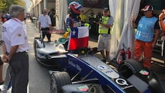 Pedro Devaud se lució en el mismo auto de Orlando Bloom