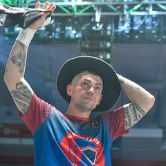 Y Gago colgó los guantes