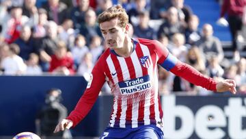 Griezmann con el brazalete de capitán.