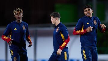 Gay¨¤ y Ferran se quedan en el gimnasio en el primer entrenamiento