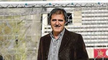 <b>AL LÍO. </b>Paco Herrera estará creca de 12 días por Sudamérica buscando jugadores para el próximo curso.