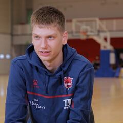 Oficial: el Baskonia cede a Pavel Savkov al Fuenlabrada