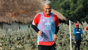 Teófilo Gutiérrez contó una anécdota en River Plate sobre un lujoso carro que no podía llevar a los entrenamientos.