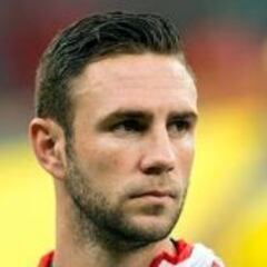 Porto FC hizo oficial la incorporación de Miguel Layún