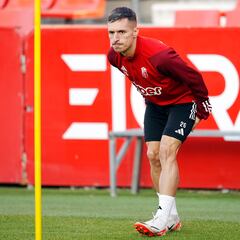 Bryan regresa ‘al escaparate’ tras un partido de sanción