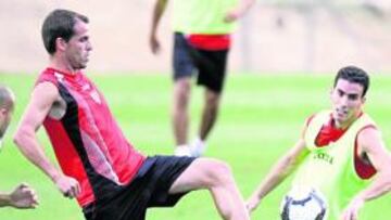 Entrenamiento de los jugadores sevillistas