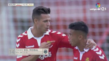 El Alcorcón defendió su ventaja y Manu marcó el gol de honor