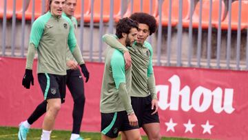 12/12/23 
ENTRENAMIENTO 
ATLETICO DE MADRID 
WITSEL MARIO HERMOSO 