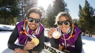 Medalla de oro conseguida en el descenso del Campeonato del Mundo de La Molin por el esquiador paralimpico Jon Santacana y su guia Miguel Galindo.