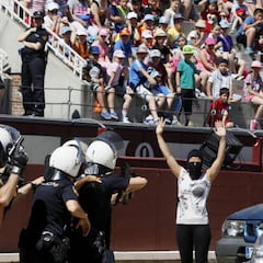 Los policías no podrán marcar músculo en verano