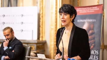 La ministra de Inclusión, Seguridad Social y Migraciones, Elma Saiz, interviene durante la presentación del libro ‘Somos invisibles. Los ángeles de San Antón’, a 18 de febrero de 2026, en Madrid (España). Con sensibilidad y cercanía, Padula invita a mirar a quienes viven en los márgenes y a reconocer su humanidad, en un relato que pone el foco en la capacidad de reconstrucción personal con el acompañamiento del padre Ángel.
18 FEBRERO 2026;LIBRO;PRESENTACIÓN;CULTURA
Gabriel Luengas / Europa Press
18/02/2026