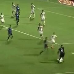 Así juega 'Bebelo' Reynoso, el 10 con el que sueña la U