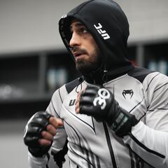 Topuria apunta a Volkanovski: “Le arrancaré la cabecita”