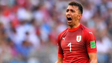 Un mundialista, un ex Barça y figuras de la Premier: las estrellas que esperan a Pulgar