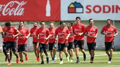 Pizzi se preocupa por la dispar carga de partidos de sus cracks