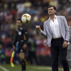 Hernán Cristante seguirá en el banquillo de Toluca