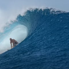 Sube la temperatura en Teahupo’o con Tim Bonython y Kelly Slater