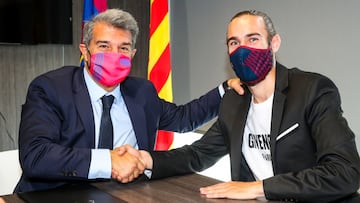 Joan Laporta y Oscar Mingueza