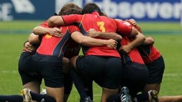 La Selecci&oacute;n Espa&ntilde;ola de Rugby 7&#039;s hace pi&ntilde;a en medio de un partido