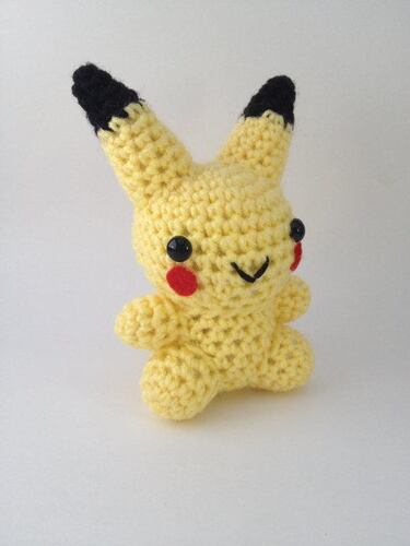 Dale un abrazo a estos adorables peluches de Pokémon