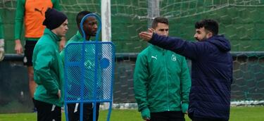 Peligro: los delanteros no tienen COVID..., todavía