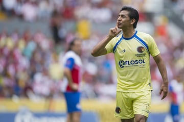 Las leyendas que despidieron el estadio Azul